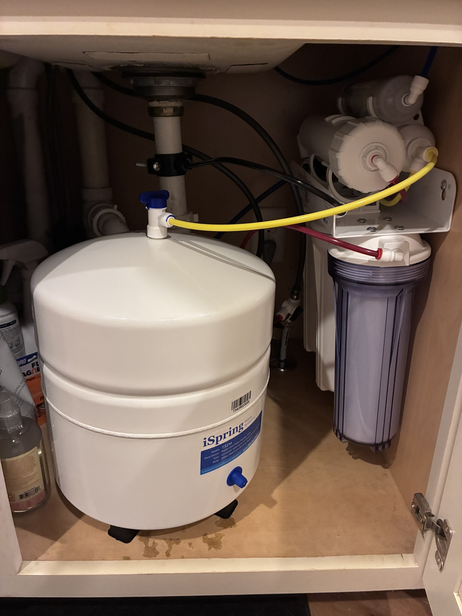 Under-sink reverse osmosis system professionally installed in Des Moines home